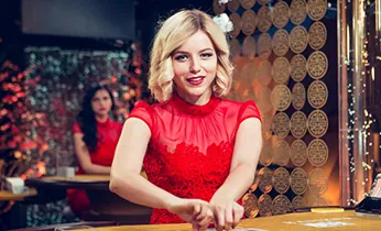 Liên hệ bộ phận hỗ trợ khách hàng của crown88 casino